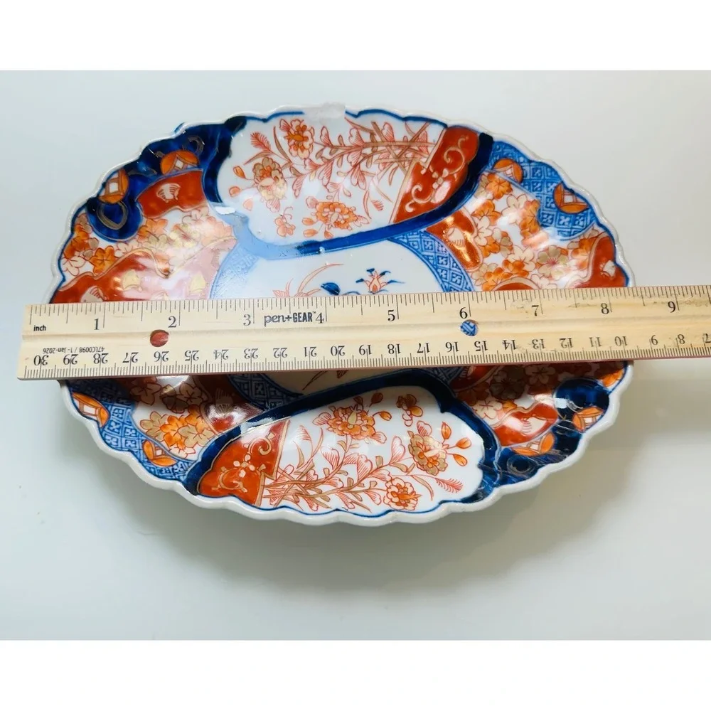 Vintage Japanese Imari Porcelain Oval Scalloped Bowl Floral Blue Red Gold 7.75